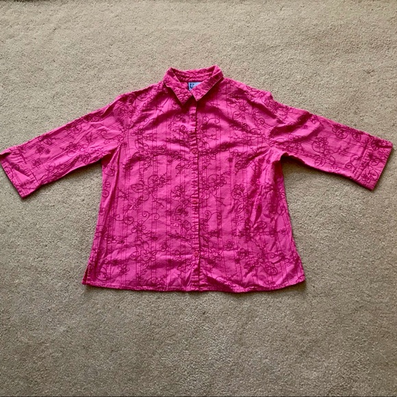 Classic Elements Tops - Classic Elements Mid-Sleeve Button Down Blouse